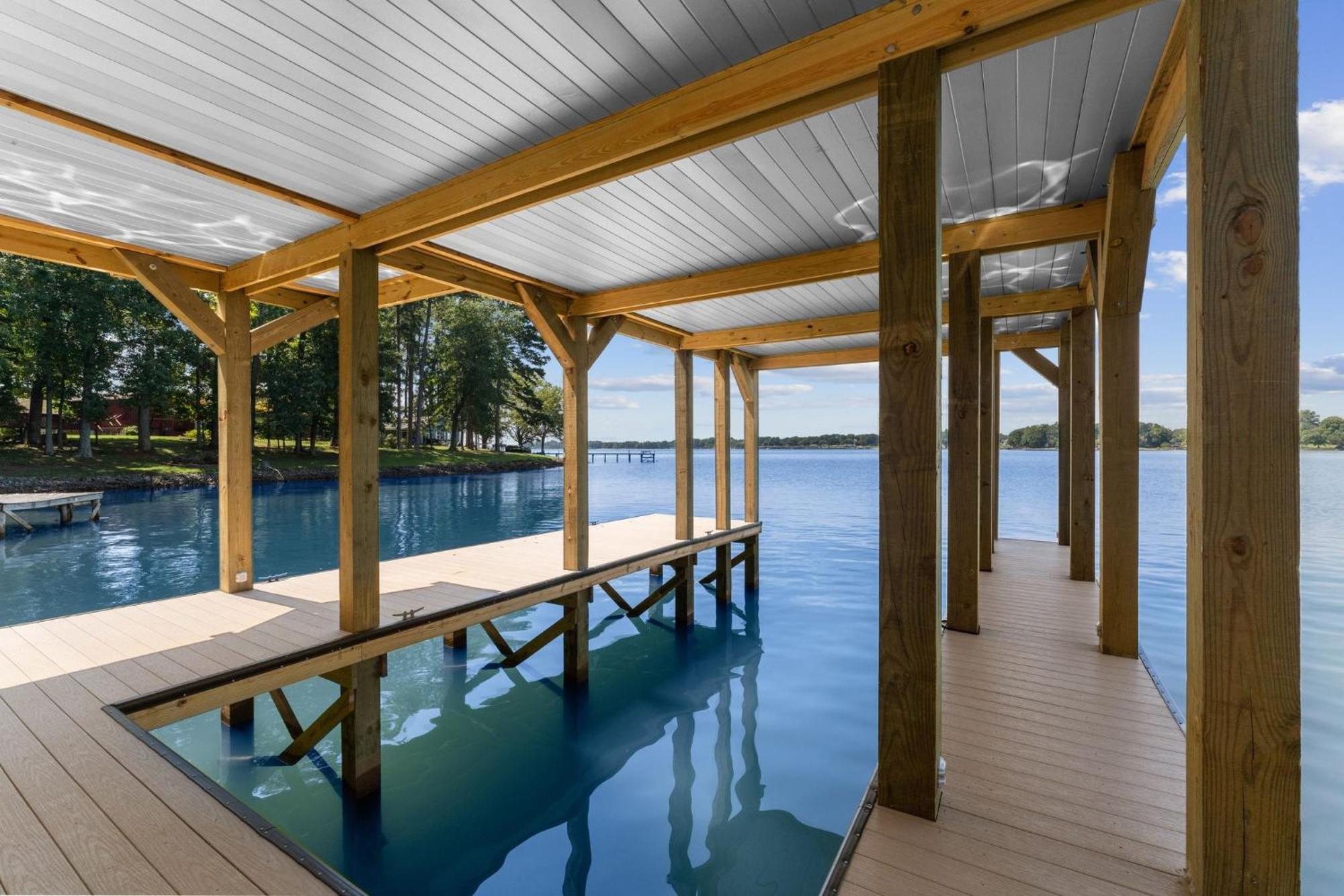 Lakefront Living Мурсвилл Экстерьер фото
